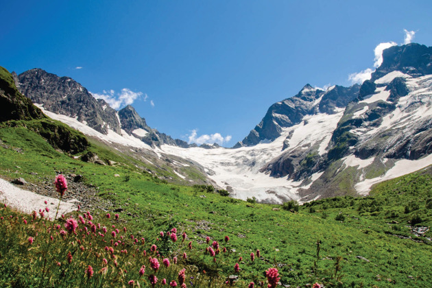 Фото - экскурсия: Домбай - место, где обитает душа Кавказских гор
