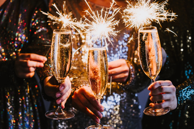 Фото - экскурсия: Аренда яхты на Новогоднюю ночь для приватной компании