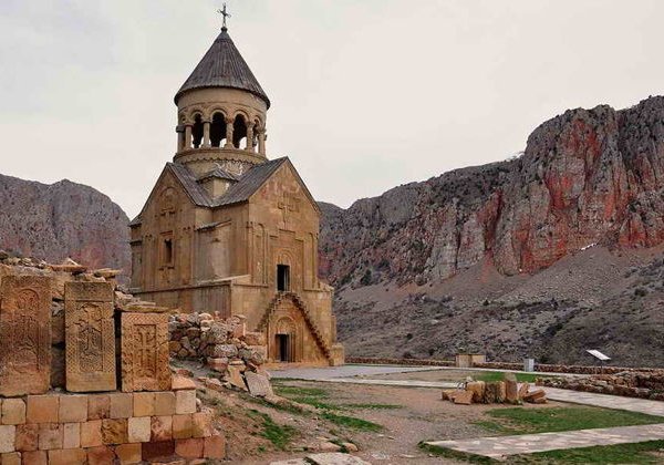 Хор Вирап — Нораванк — Арени: от подножия Арарата до истоков виноделия - фото 4