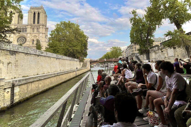 Фото экскурсии - Прогулка от собора Парижской Богоматери до Лувра с речной экскурсией