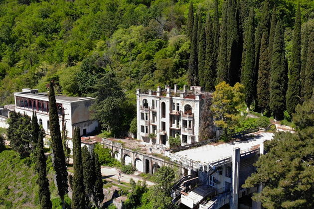 Фото экскурсии - Заброшенные постройки Абхазии в объективе: Гагра, Пицунда и Мандариновый сад - 6