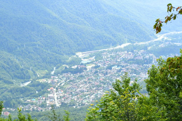 Фото экскурсии - Пешая экскурсия к Хмелевским озерам через водопад Кейва из Красной Поляны - 6