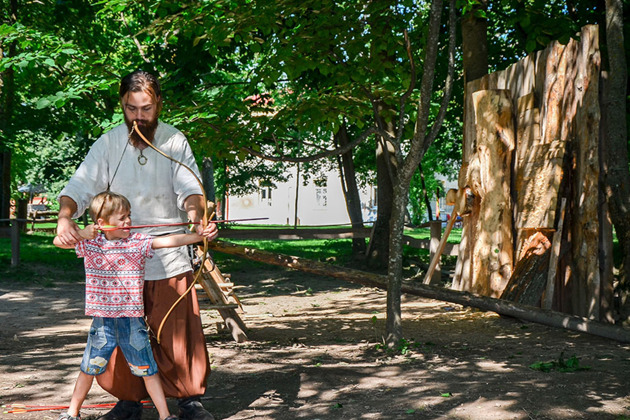 Фото - экскурсия: Дукорский маентак: удобный трансфер из столицы