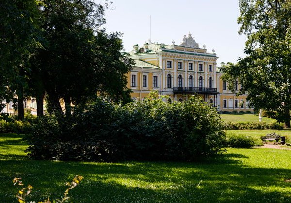 Тверь: Императорский дворец и набережная Волги - фото 2