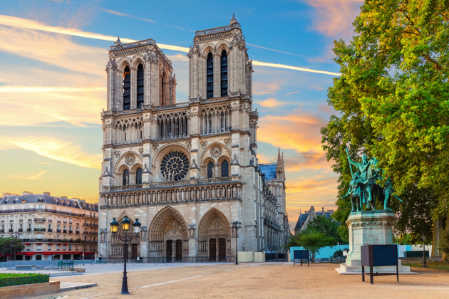 Фото - экскурсия: Детский квест «Тайны Нотр-Дама и сокровища острова Сите» (5–12 лет)