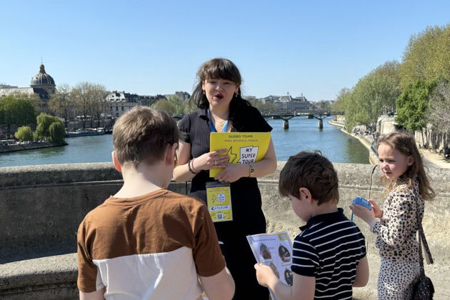 Фото экскурсии - Загадки Нотр-Дама и клады острова Сите: приключенческий квест для ребят от 5 до 12 лет - 8