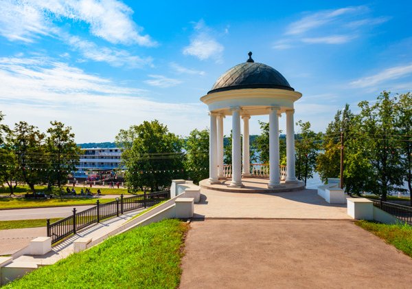 Кострома экспресс: Сусанинская площадь и Торговые ряды
