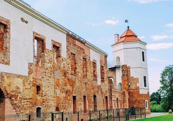 Загадки древних стен: Кревской и Гольшанский замки с мастер-классом - фото 4