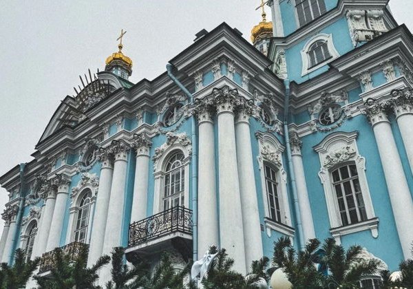 Со Снегурочкой по Петербургу: настоящая новогодняя экскурсия - фото 4