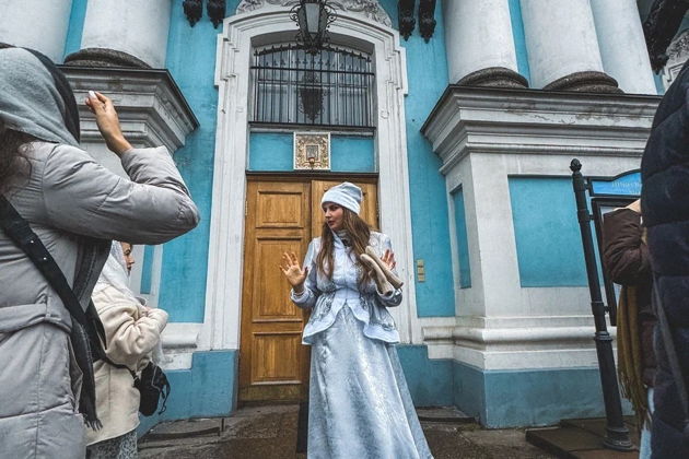 Фото экскурсии - Прогулка с внучкой Деда Мороза по зимнему Петербургу - 7