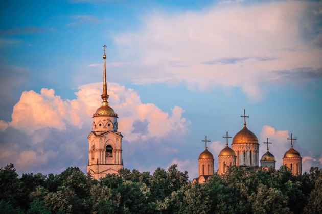 Фото - экскурсия: Прогулка от Театральной до Соборной площади с авторской экскурсией и фотосессией