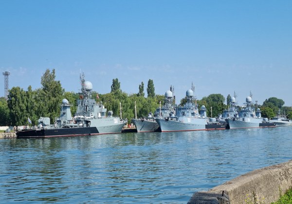 Балтийск — военная база на самом западе России (с посещением косы)