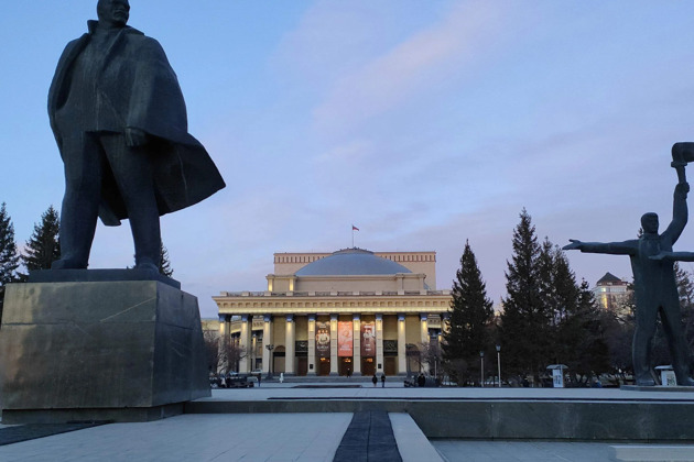 Фото - экскурсия: Прогулка по центральной улице Новосибирска