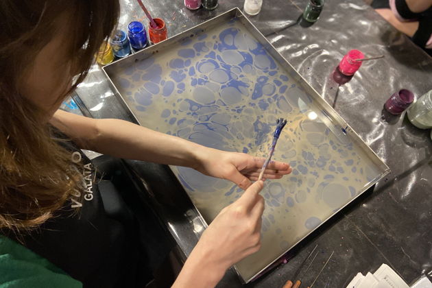 Фото экскурсии - Мастер-класс по эбру в Стамбуле искусство рисования на воде - 6