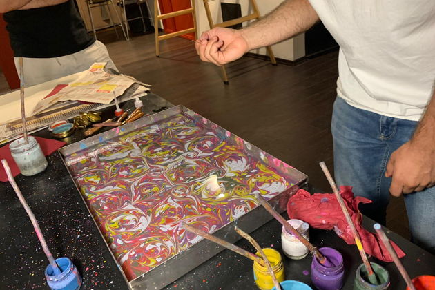 Фото экскурсии - Мастер-класс по эбру в Стамбуле искусство рисования на воде - 7