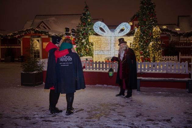 Фото экскурсии - Новогодняя прогулка с фонарщиком Фаролеро по улицам Санкт-Петербурга - 2