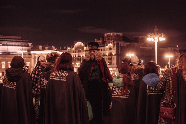 Фото - экскурсия: Раскройте секреты хранителей Петербурга вместе с фонарщиком Фаролеро