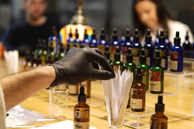 Фото экскурсии - Создай свой уникальный аромат на парфюмерном мастер-классе в Анталье - 7