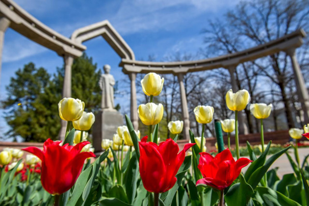 Фото - экскурсия: Бишкек за три часа: тридцать ключевых мест столицы