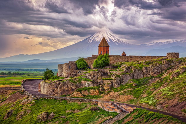 Фото экскурсии - Хор Вирап, Гарни и Гегард + Азатское водохранилище: групповой тур - 10