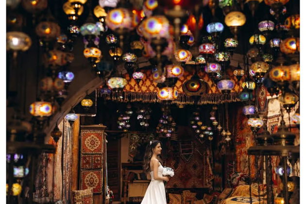 Фото экскурсии - Каппадокия: фотосессия в парящих платьях и посещение ковровой мастерской - 4