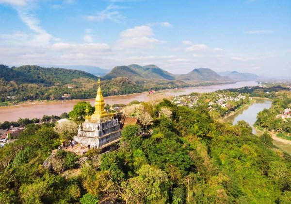 Затерянная столица Лаоса: Луанг Прабанг, водопады и пещеры Будд - фото 4
