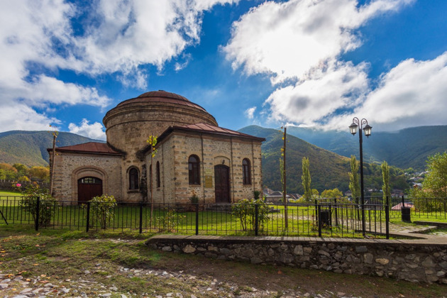 Фото - экскурсия: Шеки: сокровище Шелкового пути с ханскими дворцами и душа Кавказа
