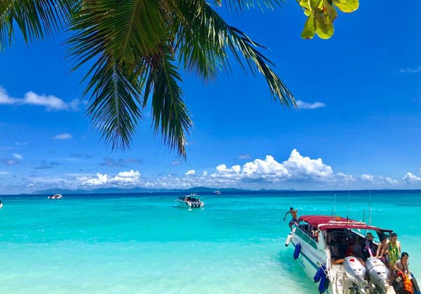 Три острова: море, пляжи и подводный мир