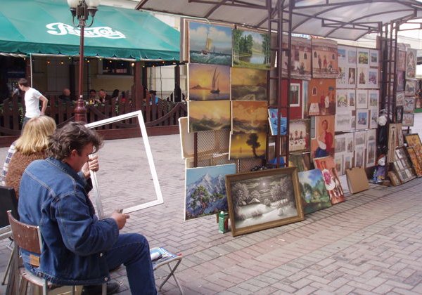 Прогулка по Арбату: о Булгакове, торте «Птичье молоко» и не только - фото 2