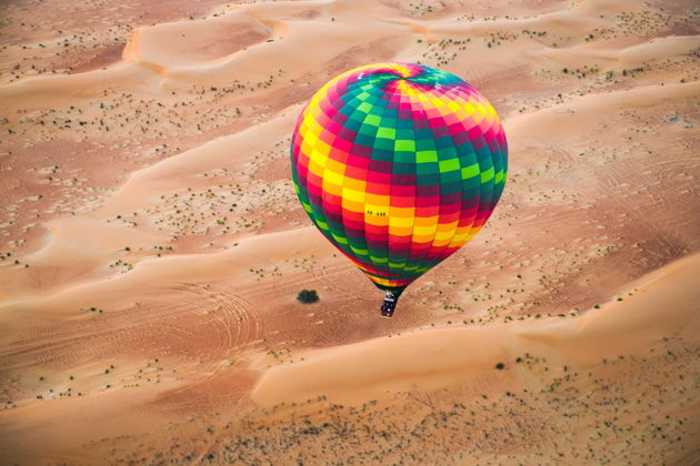 Фото экскурсии - Утренний полет на воздушном шаре в Дубае с завтраком и верблюдами - 2