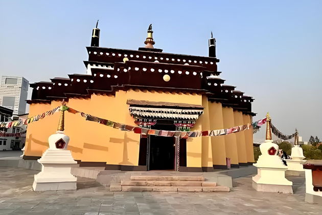 Фото экскурсии - Великая стена Шуйгуань(Бадалин) ，Парк национальностей, городской рынок - 7