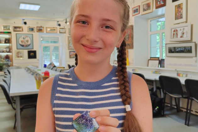 Фото - экскурсия: Создай свой кулон в технике горячей эмали на мастер-классе