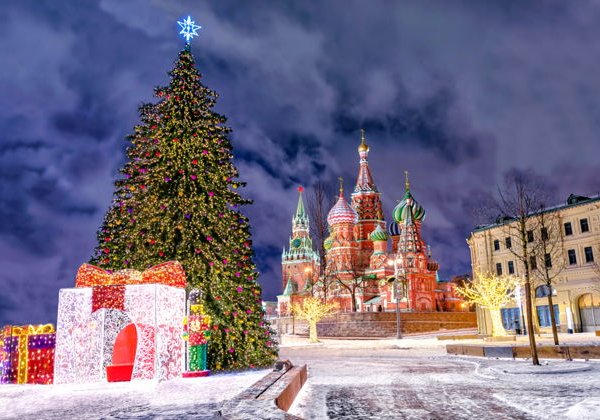 Главные ёлки центра столицы — пешеходная экскурсия по новогодней Москве - фото 1
