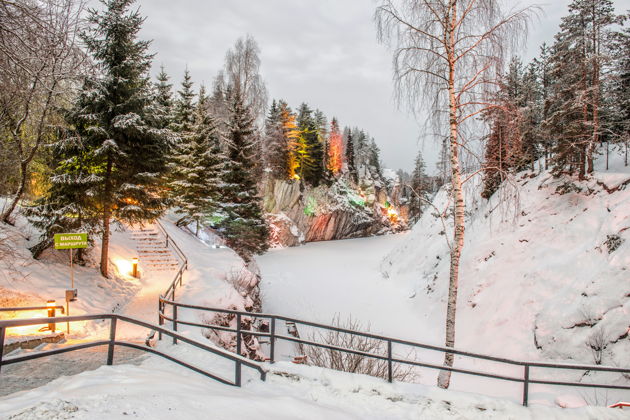 Фото экскурсии - Поездка в Карелию в небольшой группе: мрамор Рускеалы и знаменитый ретропоезд - 7