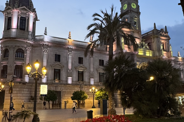 Фото - экскурсия: Валенсия в сплетении временных пластов