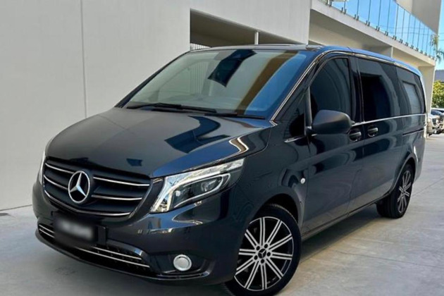 Фото - экскурсия: Индивидуальная поездка на машине по Милану на целый день