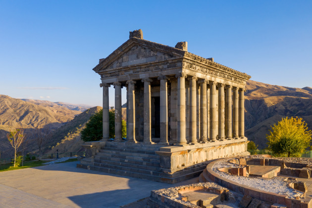 Фото - экскурсия: Групповая экскурсия в Гарни, Гегард и к Симфонии камней