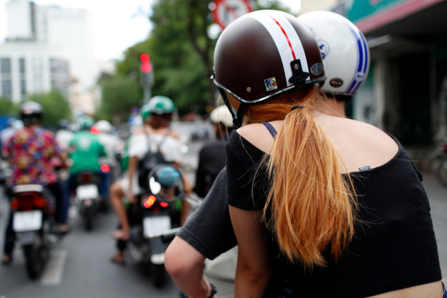 Фото - экскурсия: Мотоциклетный тур по Хошимину с осмотром достопримечательностей и гастрономическими остановками