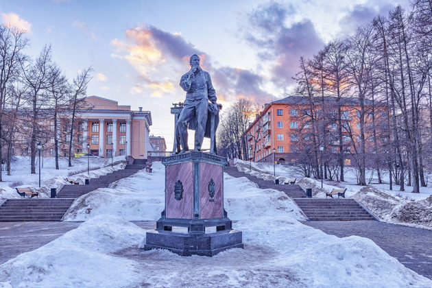 Фото - экскурсия: Петрозаводск и его окрестности: чертов стул, песчаный берег и загадочный шунгит