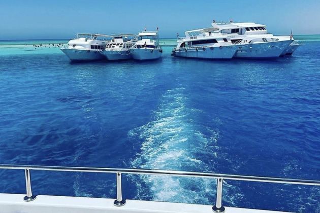 Фото - экскурсия: VIP-яхта в Шарм-эш-Шейхе покажет вам египетские Мальдивы