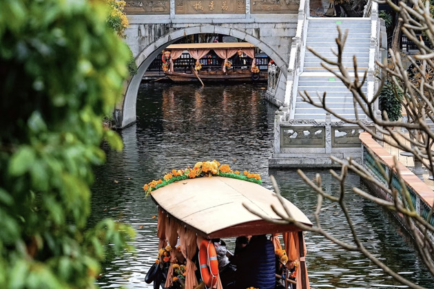 Фото - экскурсия: Однодневный тур в Гуанчжоу: посещение Шаваня, сада Баомо и местного рынка