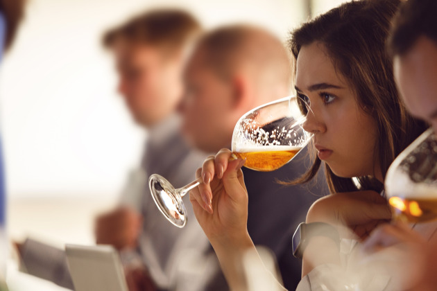 Пивоваренный завод Бавария: экскурсия с дегустацией и историями о напитках