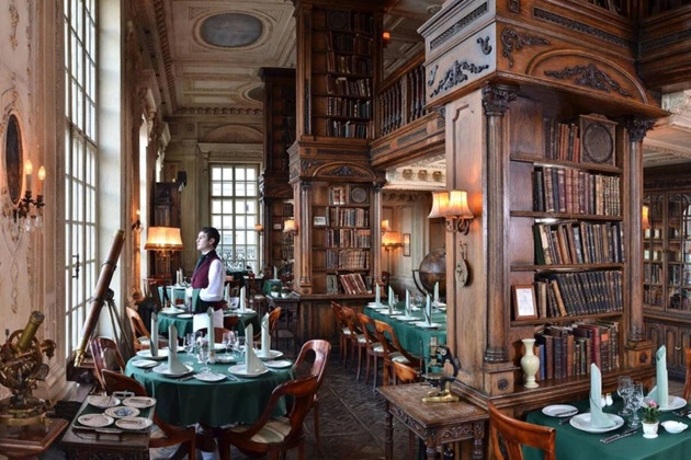 Фото - экскурсия: Гастрономическое путешествие по Москве с дегустацией русских и европейских блюд и прогулкой по метро