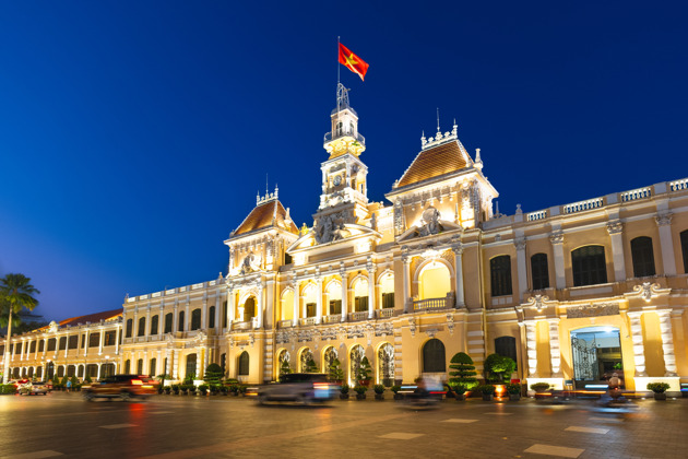 Фото - экскурсия: Обзорная экскурсию по вечернему Сайгону: огни и традиции