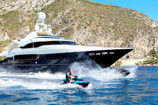 Фото - экскурсия: Аренда яхты в Риме: роскошь и свобода на воде