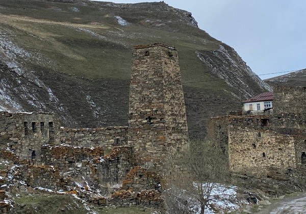 Дигорское ущелье: путешествие в один из самых красивых районов Кавказа - фото 1