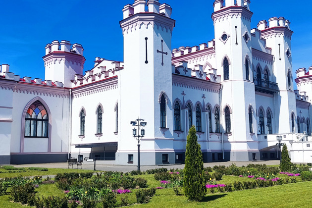 Фото - экскурсия: Путешествие по ключевым достопримечательностям Брестской области на комфортном микроавтобусе с индивидуальным гидом