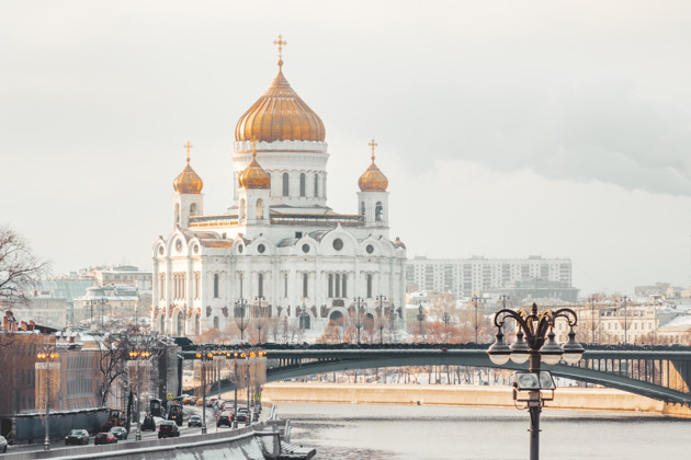 Храм Христа Спасителя и смотровая площадка на крыше