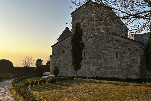 Фото - экскурсия: Путешествие по следам ассирийских святых отцов к древним монастырям