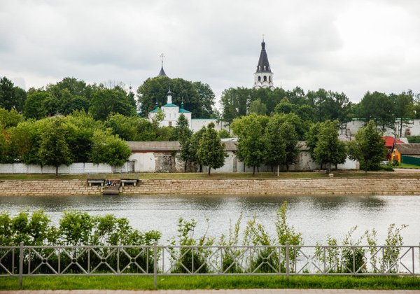 Царское гулянье на именинах Ивана Грозного в Александрове